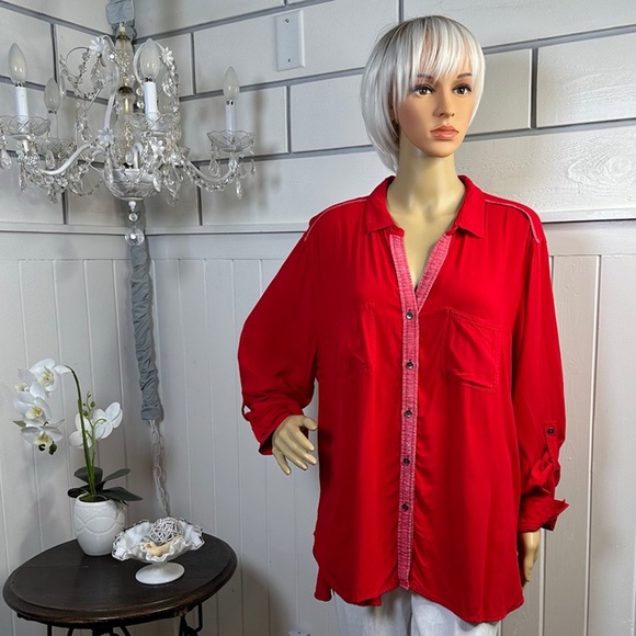 Christmas Red  Rock & Republic Like New Size XXL  Runs small Hangs nice - Picture 2 of 7